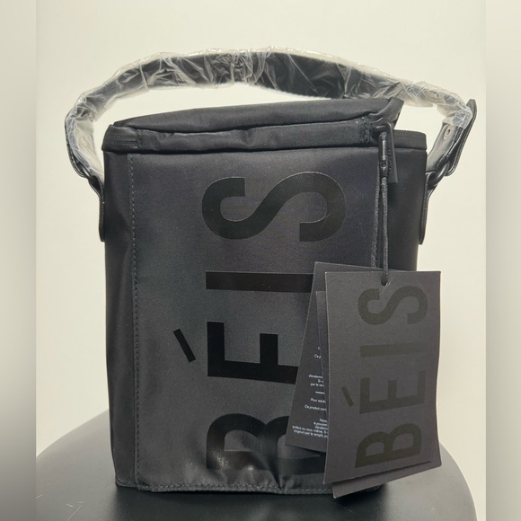 BEIS Handbags - BEIS The Bottle Cooler in Black, NWT